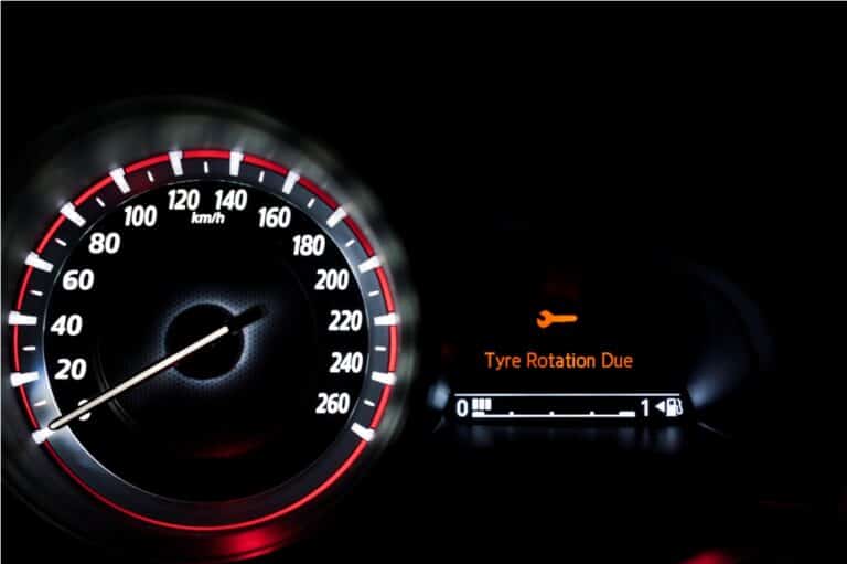 Comprendre le voyant de pression des pneus sur votre Peugeot 207